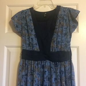 Flower patterned navy dress